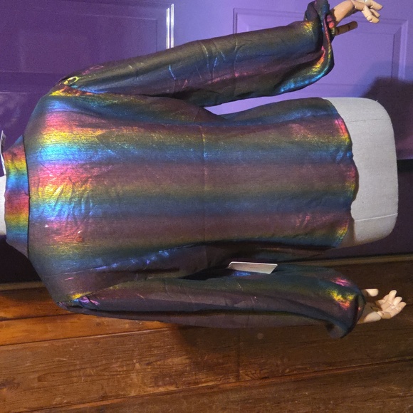 Peach Shiny Rainbow Color Button Up Shirt With Collar And Elastic Puff Sleeves - Picture 4 of 6